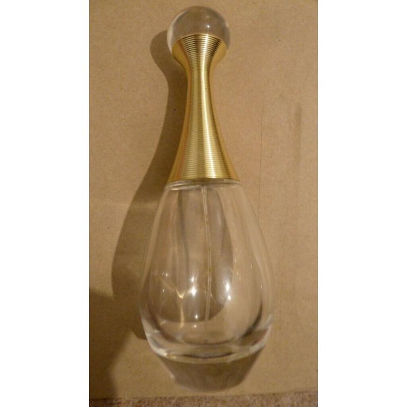 14 empty perfume bottles incl. 3x Mademoiselle by Chanel, J'Adore by Dior, 2x Stella McCartney etc.