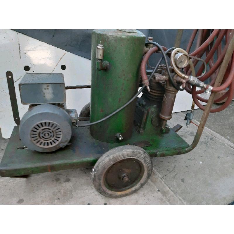 Vintage air compressor
