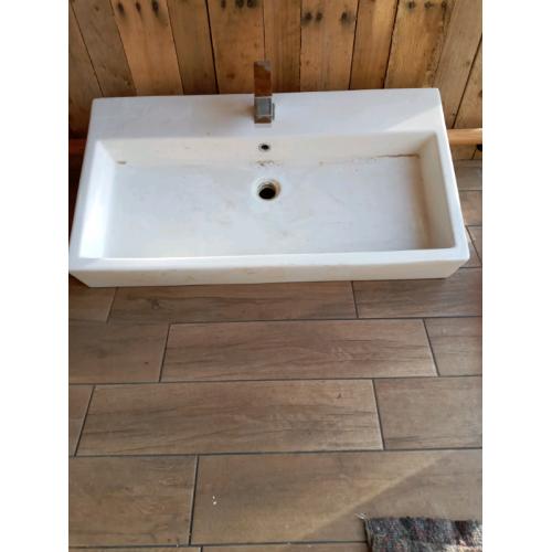 Large sink