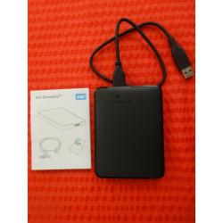 2 HARD DRIVES 500GB & 750GB FOR SALE