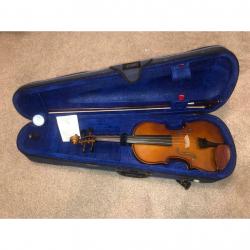 Stentor student 1 4/4 Violin for sale in near mint condition