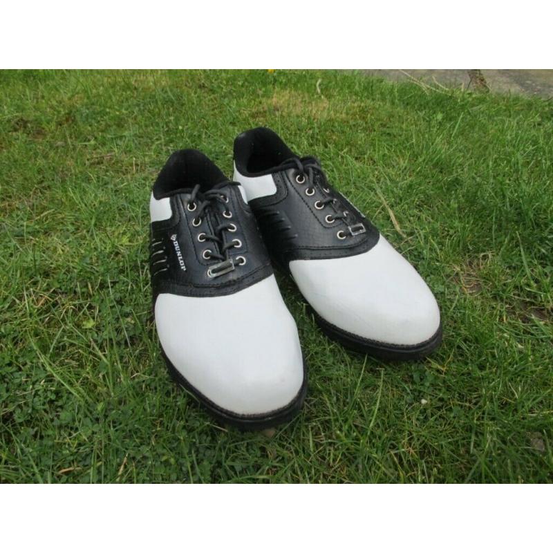 Dunlop White & Black Golf Shoes size 6