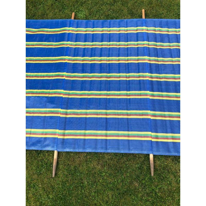 8 pole windbreak