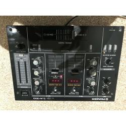 Pioneer DJM 300 mixer