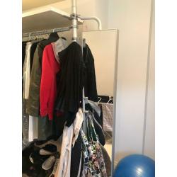 Storage hanging space