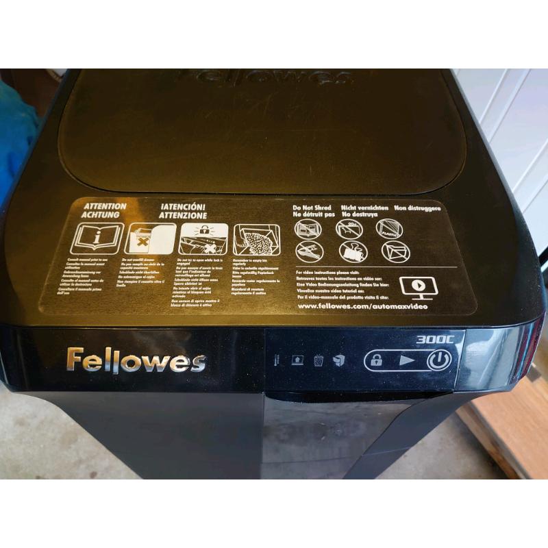 Large paper Shredder