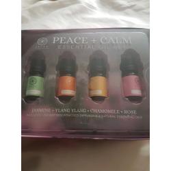 Aroma essence peace and calm essential oil set