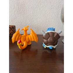 Charizard and Blastoise Tomy 1998 figures collectables