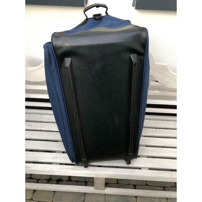American Tourister large bag
