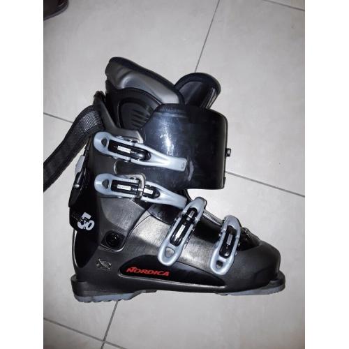 Salomon ski boots