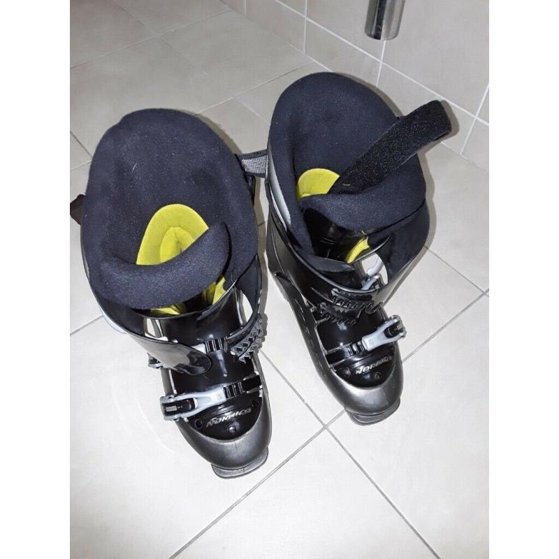 Salomon ski boots