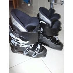 Salomon ski boots