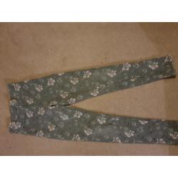 Girls leggings and jeans