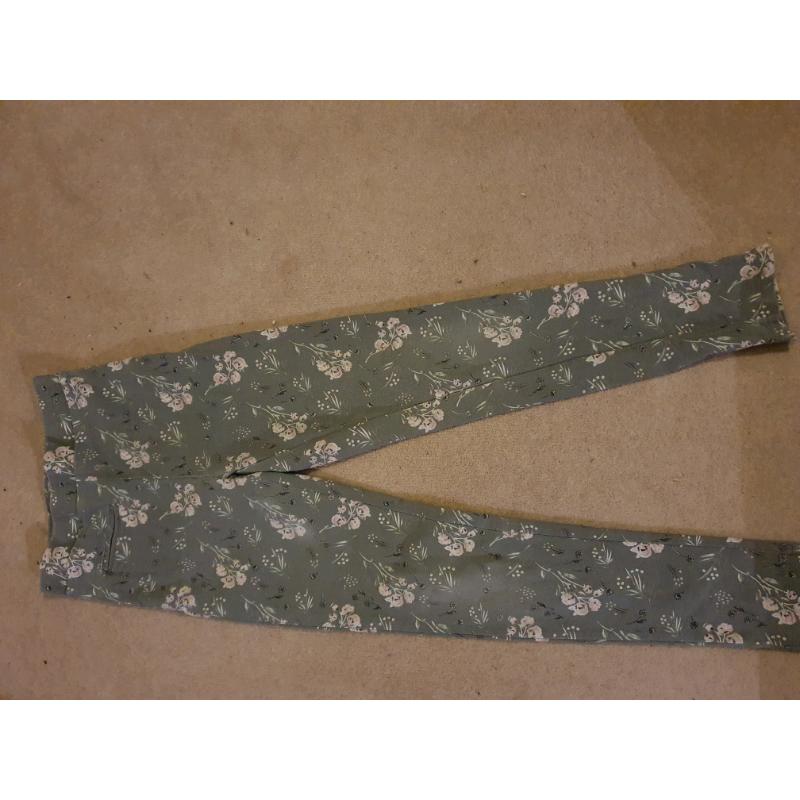 Girls leggings and jeans