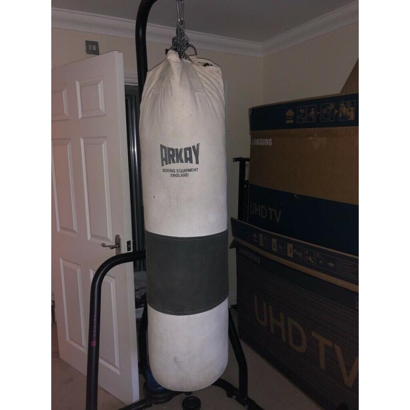 Arkay 4ft Heavy Canvas Punch Bag