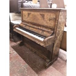 Piano ?50