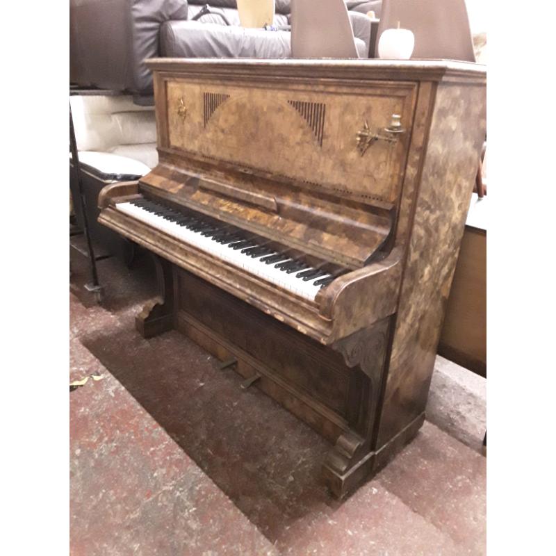 Piano ?50