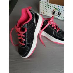 Heelys size 3