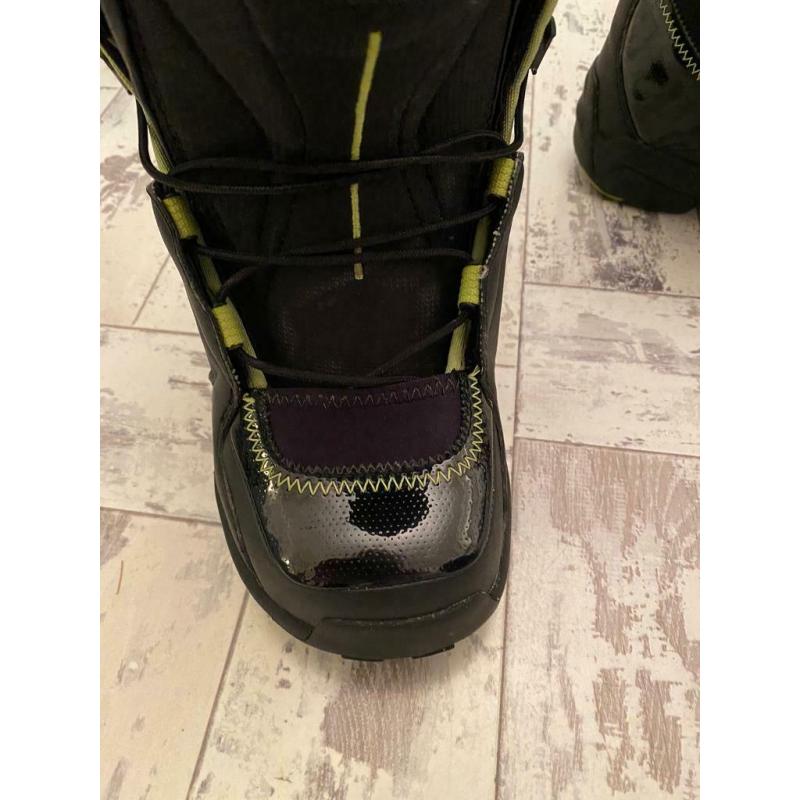 Salomon Fusion F20 snowboard boots