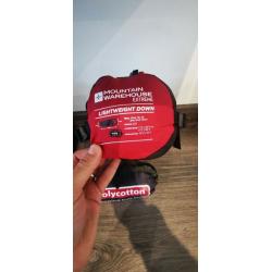 Montain Warehouse Extreme Lightweight Slipping Bag - new opened. + bag liner.