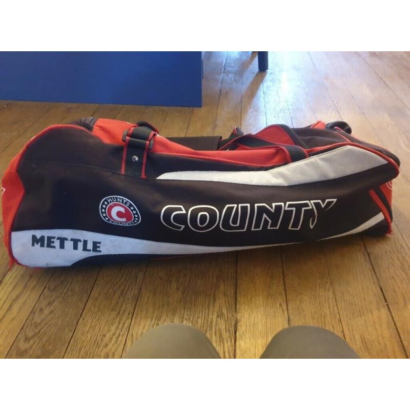 County Cricket Bag