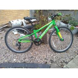 Carrera Abyss Junior Child Hybrid Bike 20 inch wheel