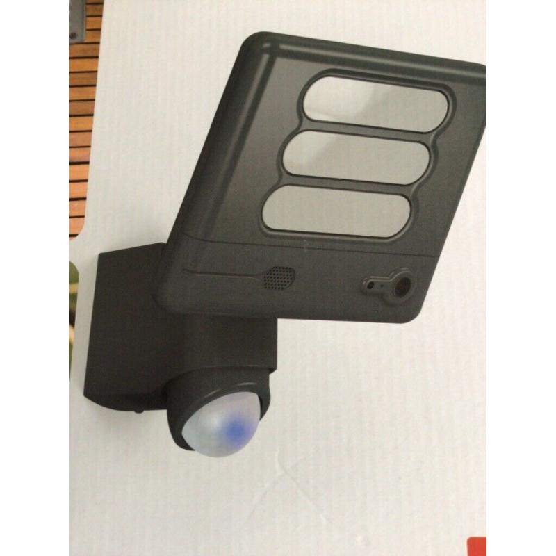 Lutec ESA Outdoor WiFi Pir Led Security Camera Light 6255-Cam Brand New