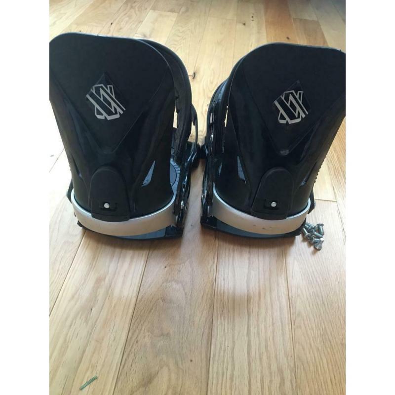 Snowboard bindings