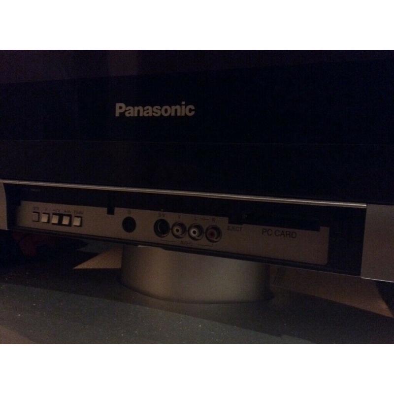 Panasonic 42? Plasma TV (TH-42PV500B)