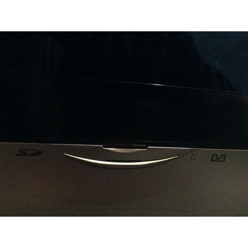 Panasonic 42? Plasma TV (TH-42PV500B)