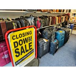 INCREDIBLE CHRISTMAS GIFT SHOPPING PRESENT CLOSING DOWN SALE DISCOUNT LEATHER BAGS MENS WOMENS