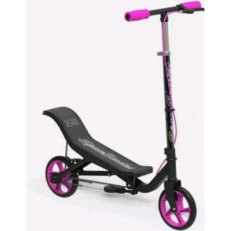 BRAND NEW IN BOX Space scooter x540 black and pick wheels