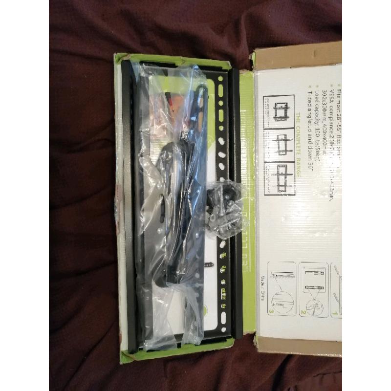 TV wall mount kit