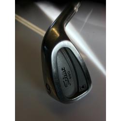 Titleist DCI 990 9iron