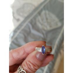 White gold tanzanite and diamond ring size k/l