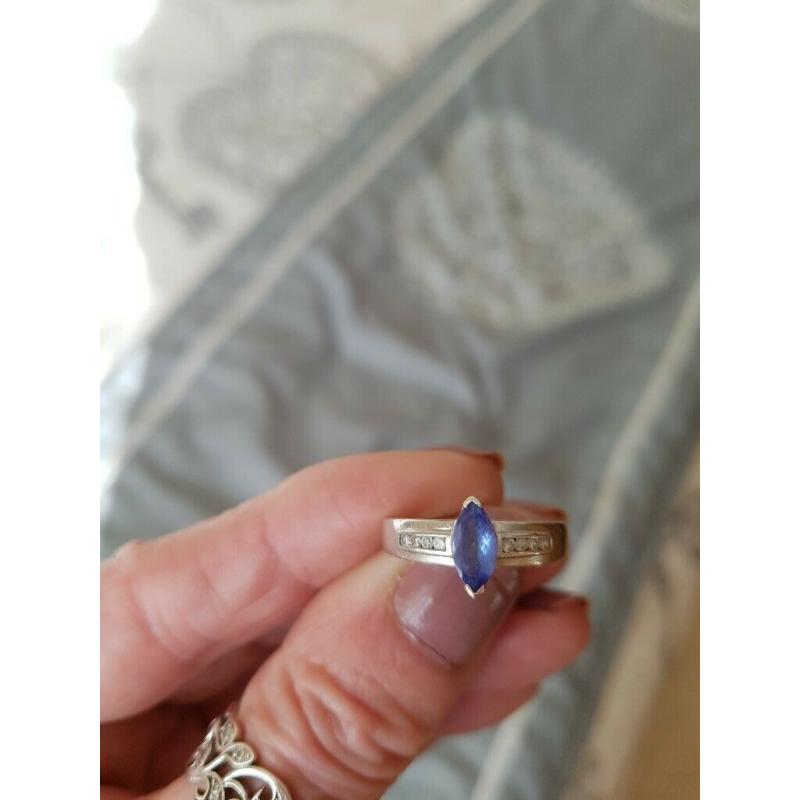 White gold tanzanite and diamond ring size k/l