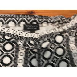 Girls river island leggings