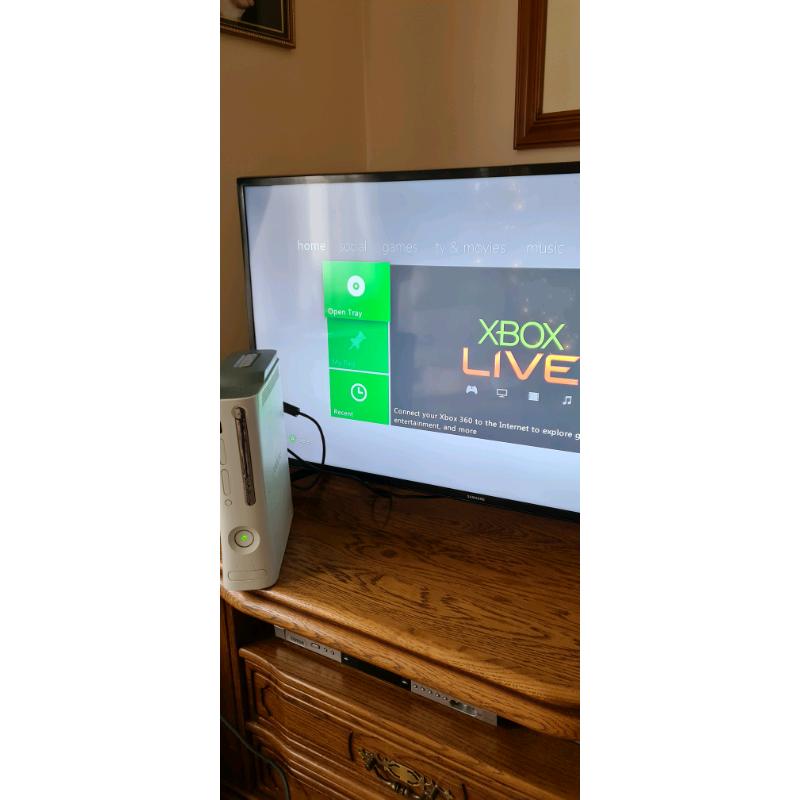 Xbox 360 Console