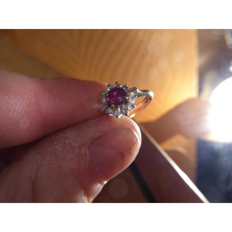 18ct Carat Yellow Gold Diamond & Ruby Ring