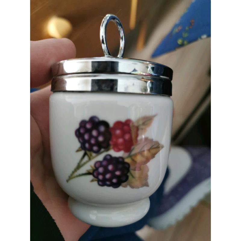 2 Royal Worcester egg coddlers with lids ?10 each