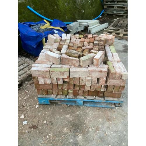 Reclaimed house bricks approximately 240
