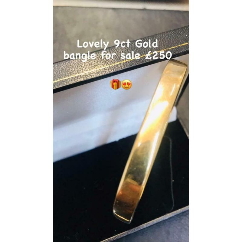 9ct gold bangle
