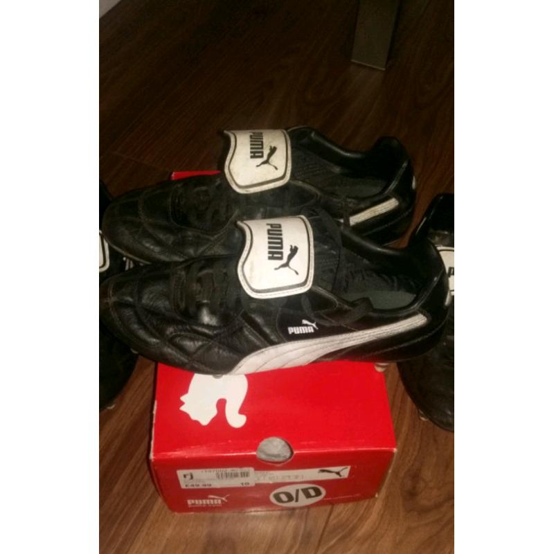 Puma Esito Classic football boots, Soft Ground (screw ins) UK size 8.