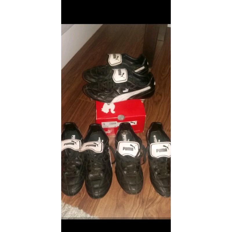 Puma Esito Classic football boots, Soft Ground (screw ins) UK size 8.