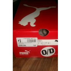 Puma Esito Classic football boots, Soft Ground (screw ins) UK size 8.