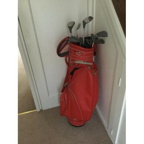 HALF SET WOMENS GOLF CLUBS & SLAZENGER GOLF BAG