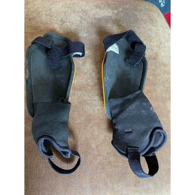 Shin Pads