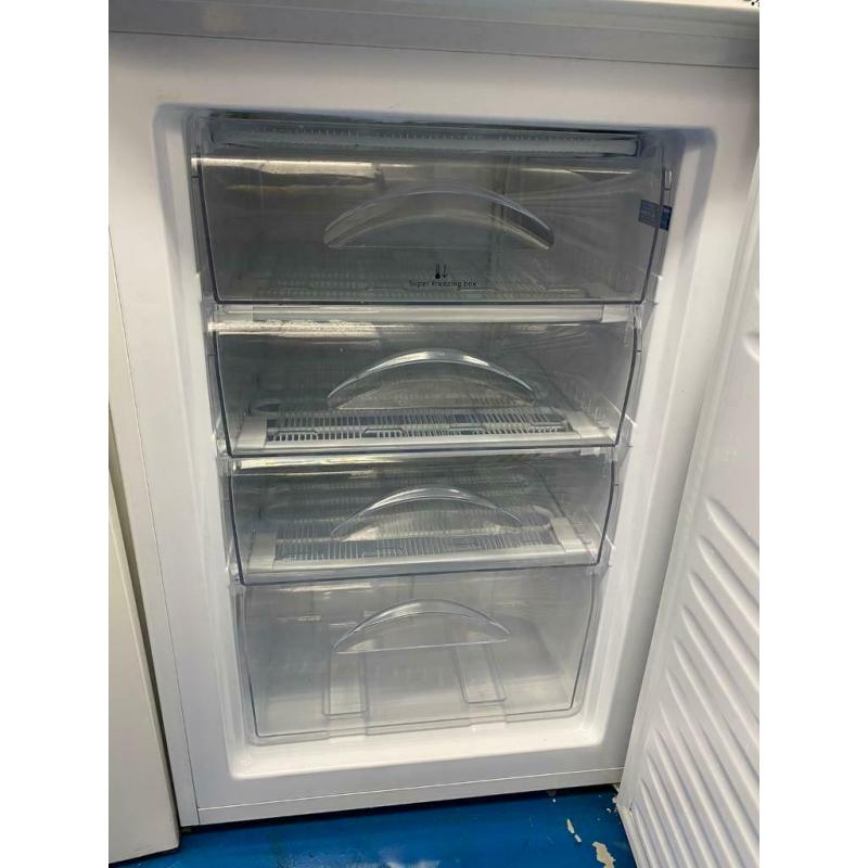White indesit frost free undercounter freezer good condition with guarantee bargain