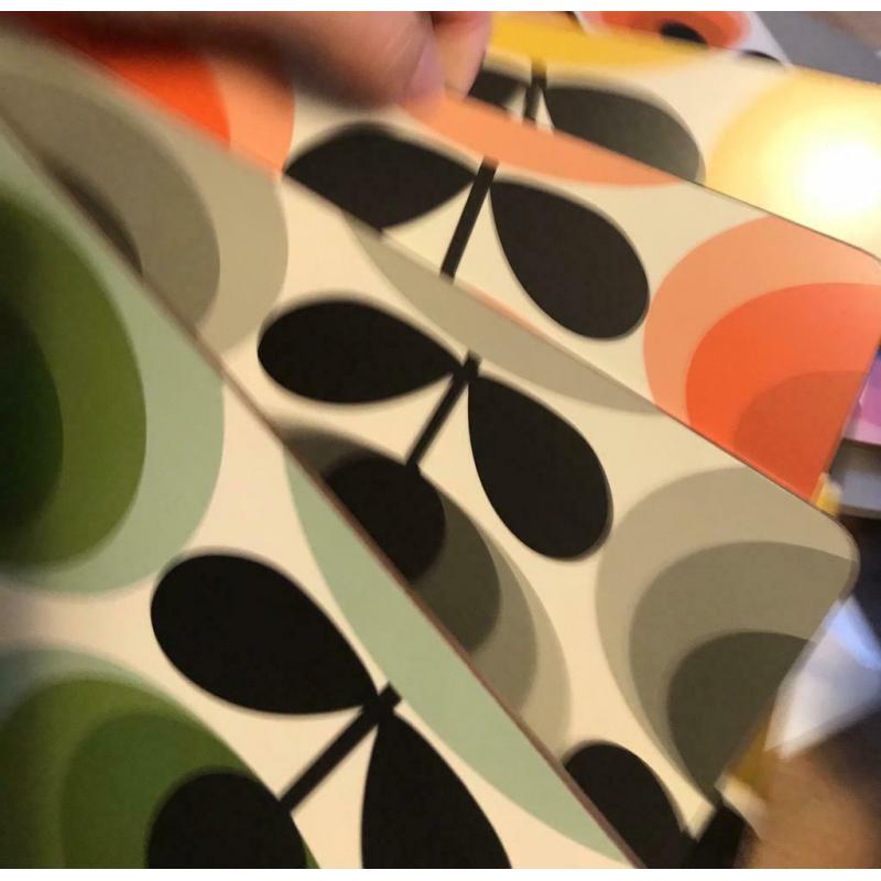 Orla Kiely Set Of 4 Placemats 70?s Oval Flower Design Placemats BNIB