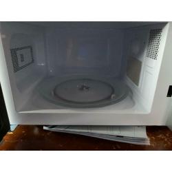 Silver microwave (can deliver)